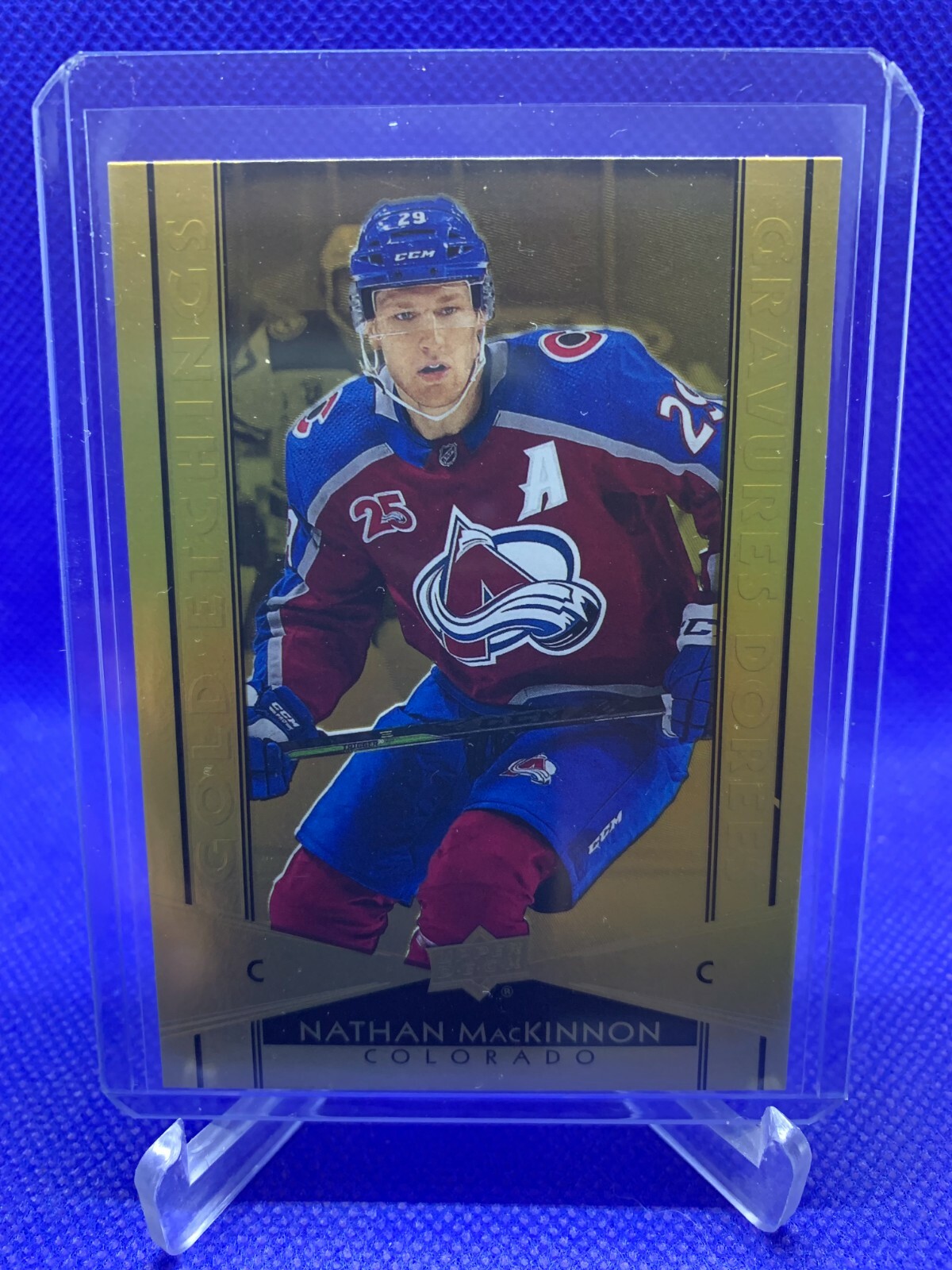 2021-22 Upper Deck Tim Hortons Gold Etching #G-15 Nathan MacKinnon Colorado Aval