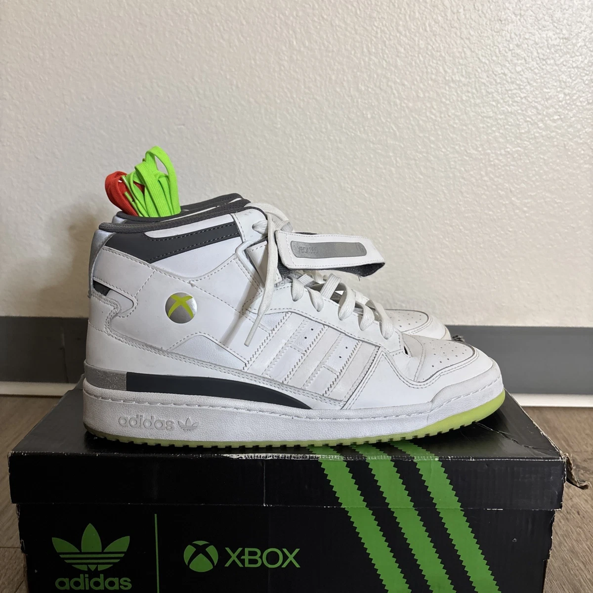 Adidas XBox 360 Forum Mid Mens Anniversary Shoes White Green GW7794 NEW* Sz 6 Adidas Forum Mid Xbox 360 20th Anniversary Shoes GW7794  main image 3