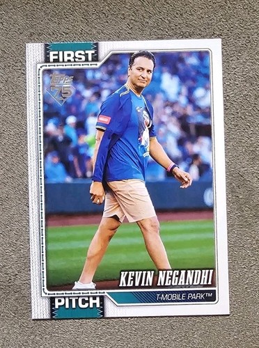 2026 Topps Series 1 Kevin Negandhi Base (RAW)
