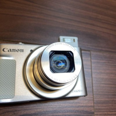 Canon PowerShot SX620 HS Silver 20MP 25x Zoom WiFi Compact Digital