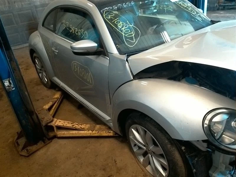 Generador Alternador Motor ID Cbpa 140 Amp Bosch Fabricante Se Adapta 05-16 JETTA  Foto 2 de 4