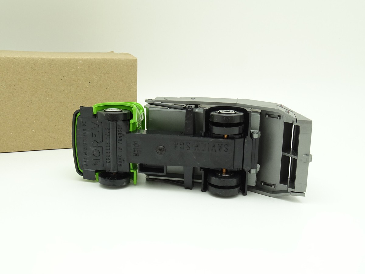 Norev Plastique SB 1/43 - Saviem SG 4 Camion Ordures / Poubelles Vert N°101