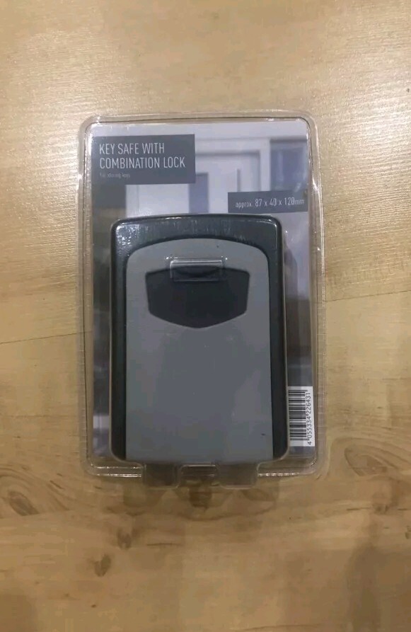 Key Safe With Combination Lock For Storing Keys 87x40x120mm