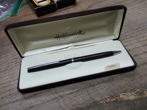 Vintage Punze Cordia Holzschaft Kugelschreiber glatte Schrift mit Original Box!