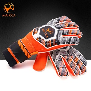 thick goalkeeper gloves