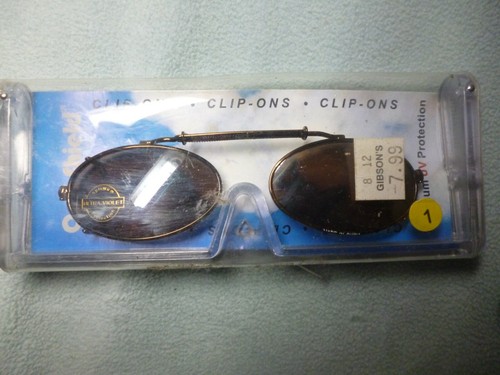 VINTAGE FOSTER GRANT CLIP ON SUNGLASSES 'OPTI SHEILD' COMPLETE UV PROTECTION - Picture 4 of 7
