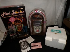 IMA Mini Jukebox JB AM/FM Radio Cassette Player Coin Bank New In Box RARE HTF