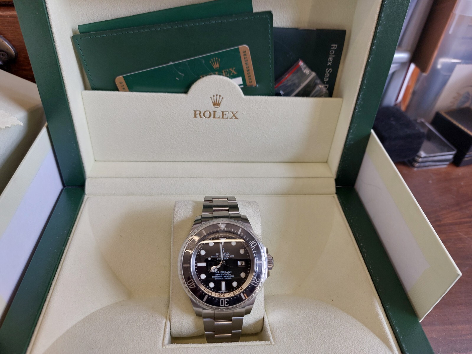 Rolex sea dweller DeepSea series 1,  2008 Ref 116660  ( full set Rare  watch )