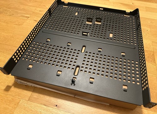 Cisco AIR-CT3504-RMNT Rack Mount for 3504 Wireless Controller - Picture 2 of 3