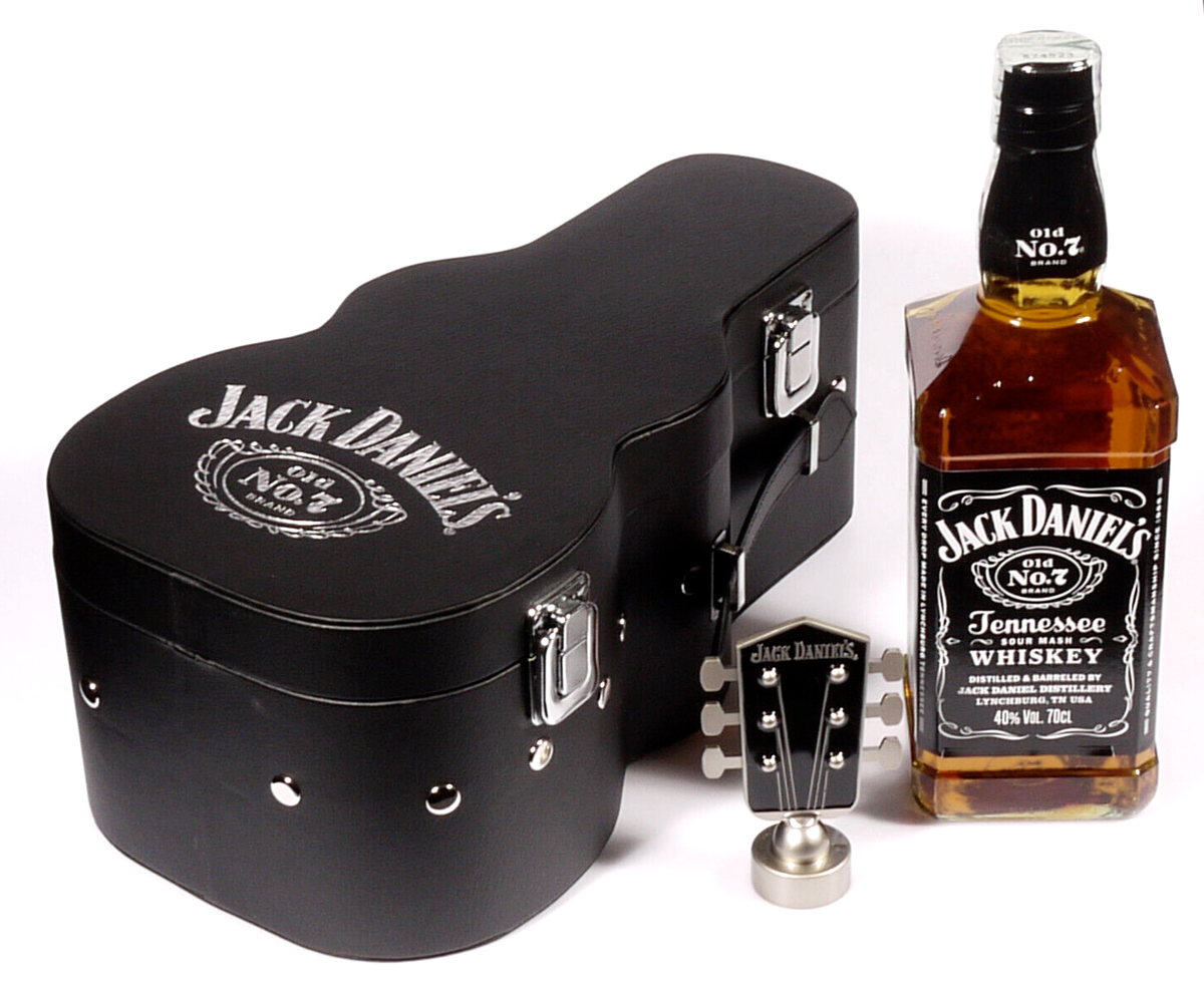 PRL) ZIPPO + JACK DANIEL'S OLD No.7 BRAND TENNESSEE WHISKEY BOTTLE