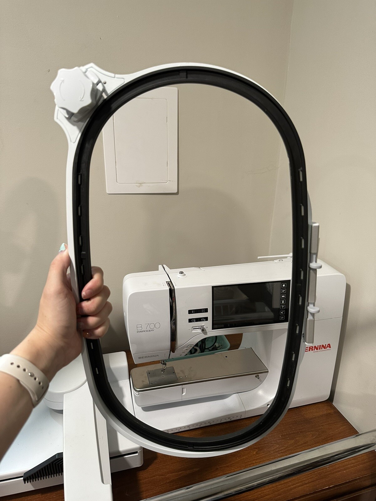 Bernina B700 Embroidery Machine eBay