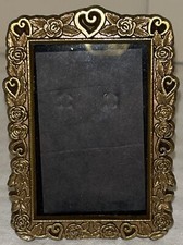 Beautiful Vintage Ornate Photo Picture Frame Flowers/Heart Velvet Back