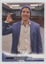 2022-23 Upper Deck Series 1 Street Clothes Image Variation Mitch Marner #169 2o7