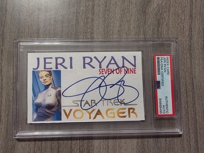 Star Trek Voyager 7 of 9 Jeri Ryan Signature Autograph Card