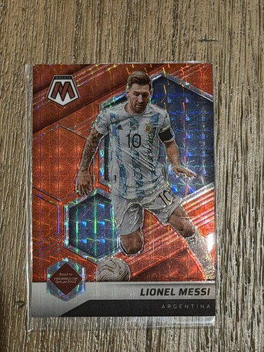 Lionel Messi 2021-22 Panini Mosaic Reactive Red FIFA Road to World Cup #10 Mint