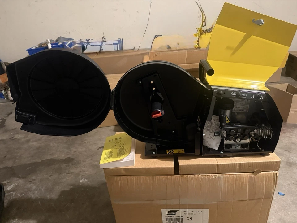 Esab Warrior Feed 304 Foto 4 de 4
