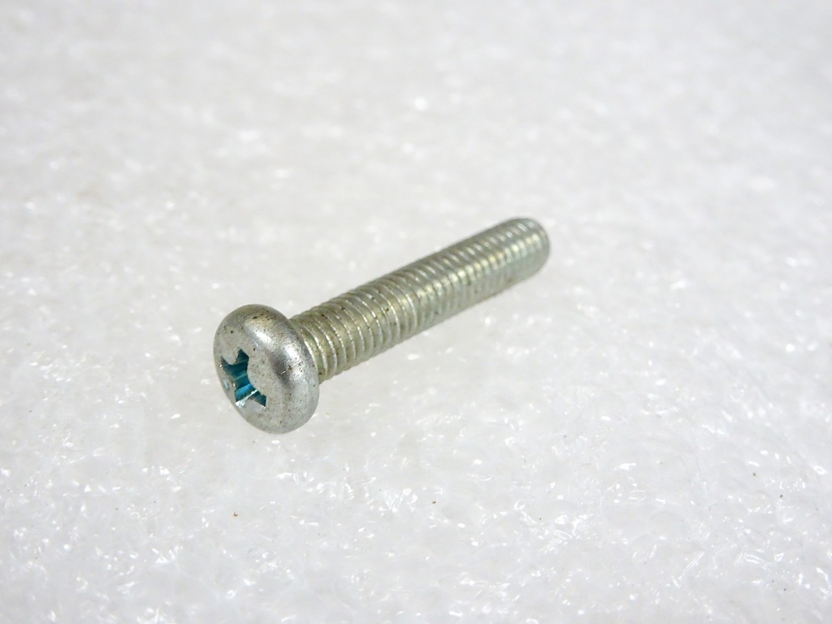 Kawasaki NOS NEW 220B0525A Screw 5x25 G5 KE KS KM KE125 KM100