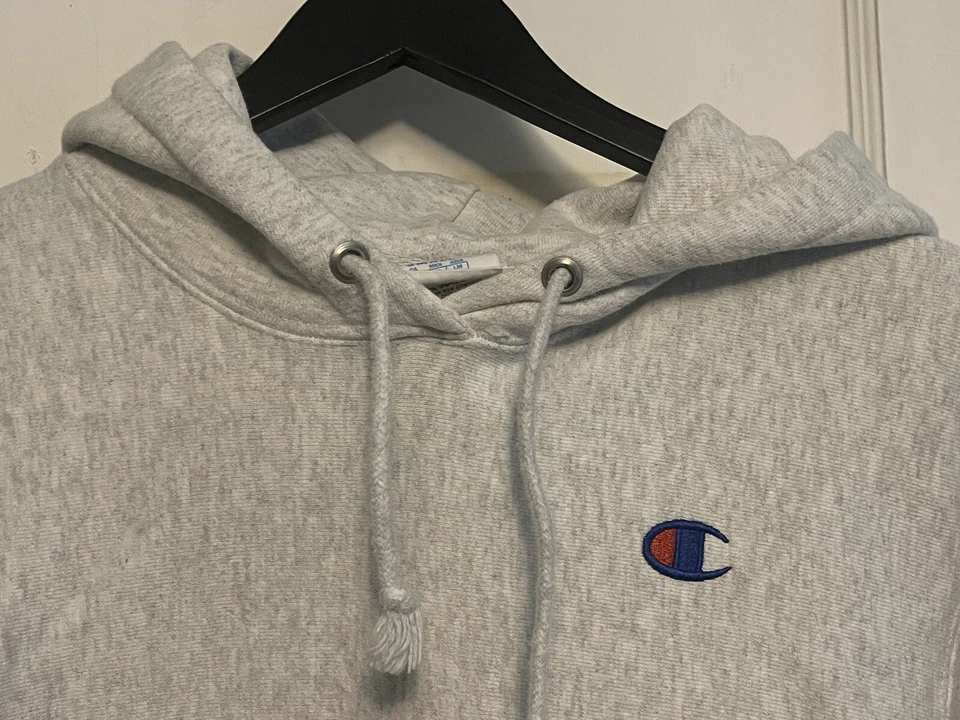 Champion Sudadera Gris Tejido Inverso Sudadera con Capucha con Bolsillo Canguro Niños Talla Pequeña Foto 3 de 4