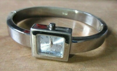 Cache Ladies Quartz Watch Silver Tone Bangle Band w New Battery | eBay