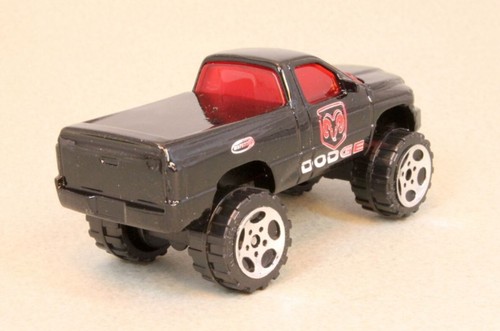 Matchbox 2002 #MB589 - Card #66 * Hero City - RAM SRT 10 - Picture 15 of 20