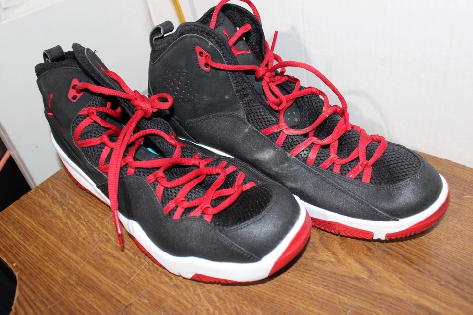 Zapatillas Air Jordan 2010 Pre-Game XT negras y rojas para hombre 407280-001 - talla 13 Foto 3 de 4