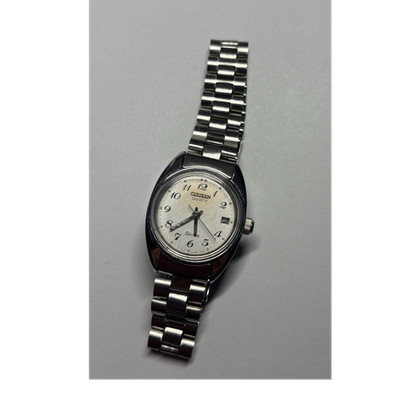 Citizen Seven Damen Quarz Armbanduhr Metallarmband Silber Weiß Zifferblatt Datum