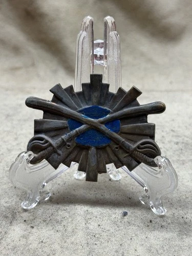 Civil War Sheridan’s Cavalry Corps Hat Badge – Crossed Sabers on Starburst