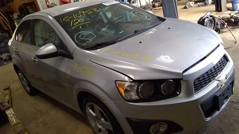 Cinturón de seguridad conductor delantero retractor compatible con 15-17 SONIC 10267870 Foto 2 de 4