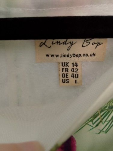 Lindy Bop Floral Size 14 Dress - Picture 2 of 6