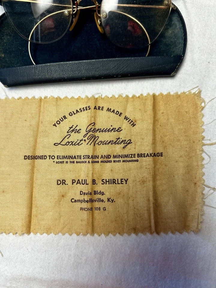 Anteojos antiguos con borde de alambre rellenos de oro de 12K. Con estuche y tela Foto 4 de 4