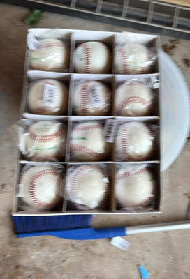 Diamond Baseballs 12 Pack White Red Baseballs