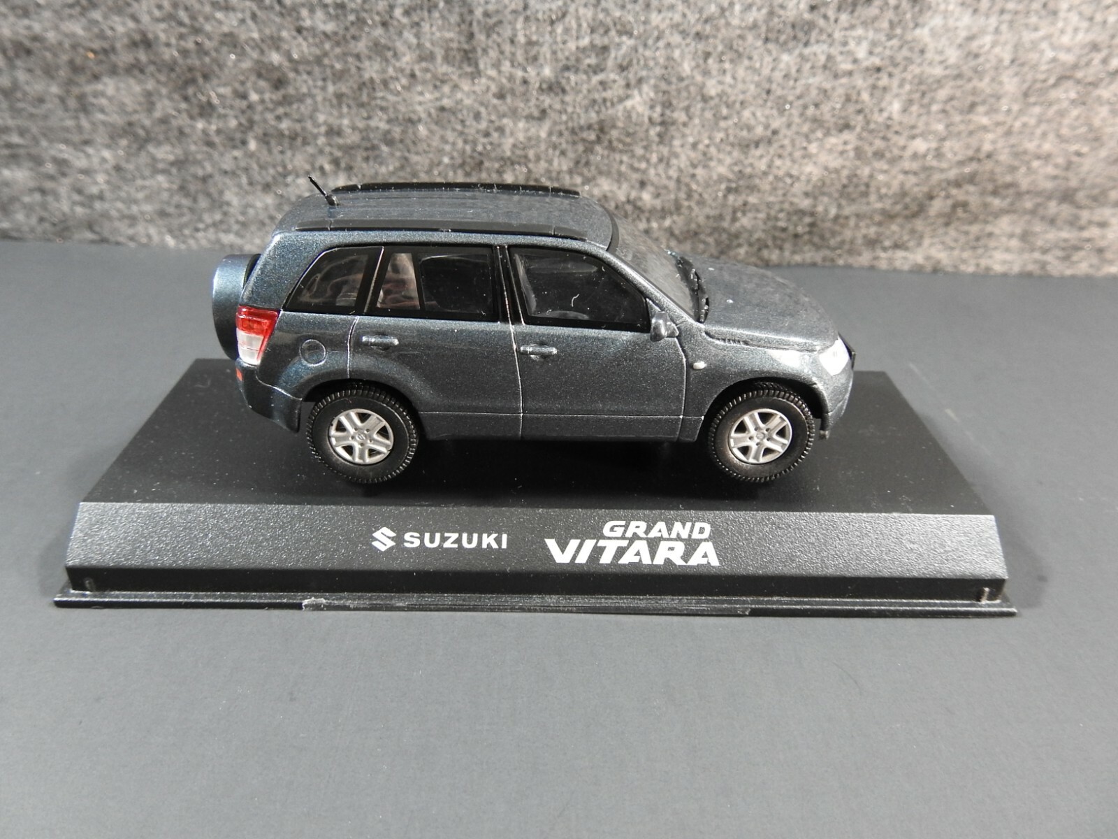 suzuki vitara diecast