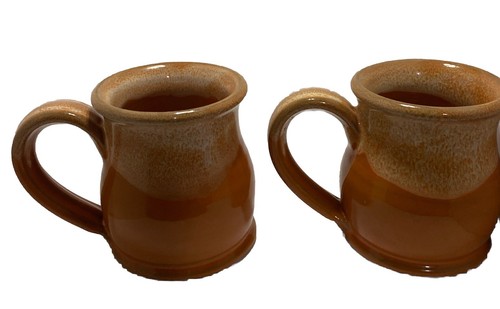 Set Of 2 Deneen Pottery Mugs Hermann Hill Vineyards Inn & spa Hermann Missouri - Picture 4 of 6