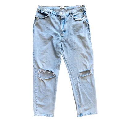 American Eagle Jeans Dad High Rise Button Fly Distressed Light Wash Size  16(32)