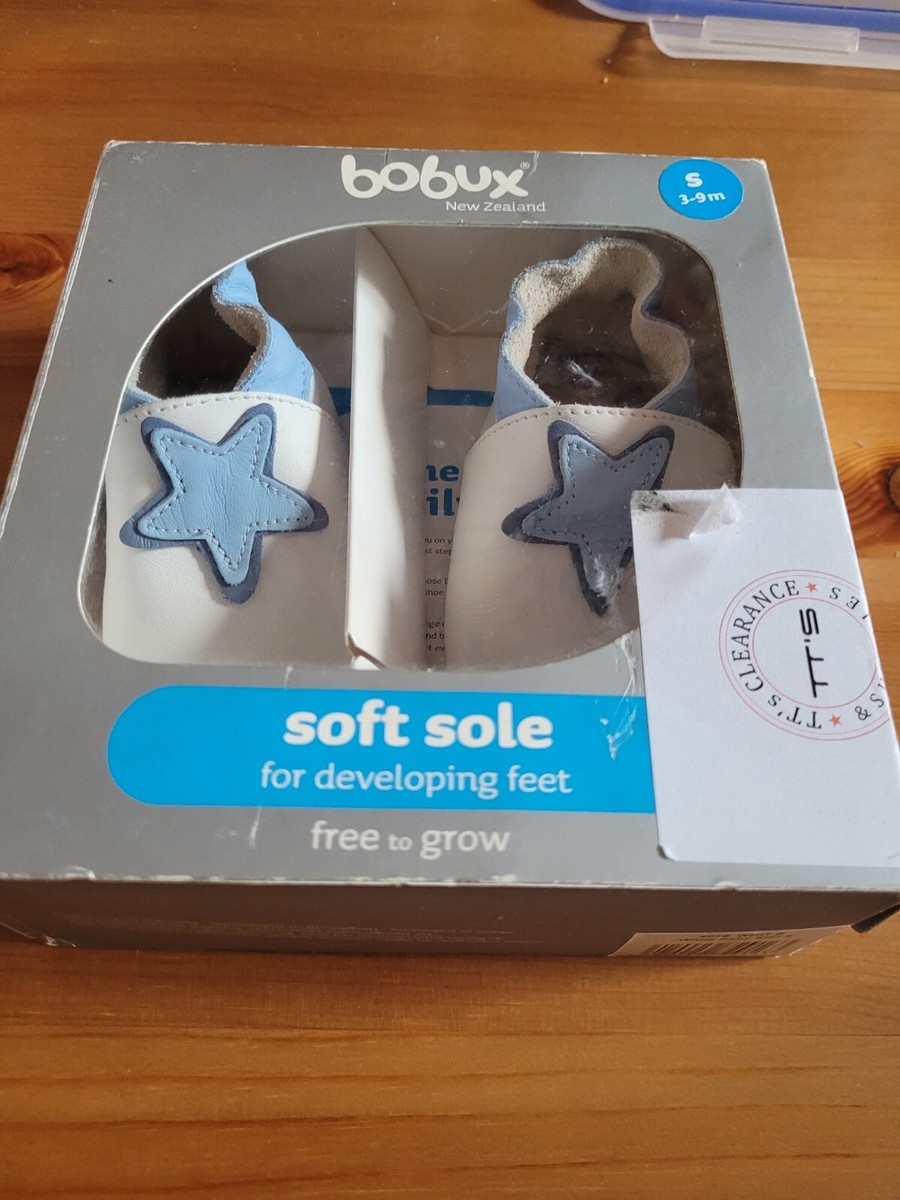 Bobux soft sole shoes size small UK