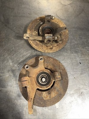 2001 2002 Arctic Cat 500 4x4 FIS Auto Front Spindles Knuckles Left & Right