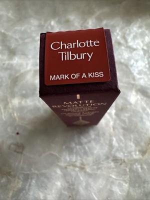 CHARLOTTE TILBURY MATTE REVOLUTION MARK OF A KISS LIPPENSTIFT 3,5g FULL SIZE NEU