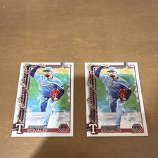 Topps Holiday 2025 Nathan Eovaldi Texas Rangers MLB 2 Card Lot #H47