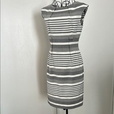 Calvin Klein Gray and White Sheath Midi Dress Size 2