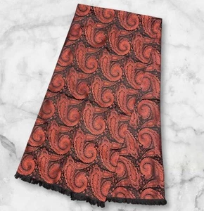 Étole GUCCI Gucci 100% soie motif cachemire unisexe rouge occasion avec étiquette