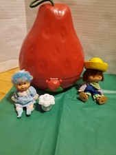 Vintage Strawberry Shortcake lot Case Huckleberry pie and Blueberry Muffin doll