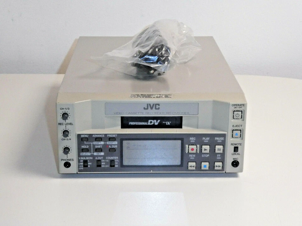 JVC Professional miniDV Recorder BR-DV600, 2 Jahre Garantie - Bild 1 von 4