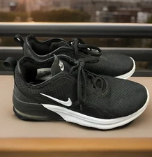 Nike Womens Air Max Motion 2 Shoes Black White Running Training Sneakers Size 6