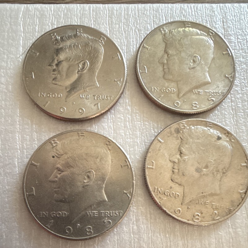 Kennedy Half Dollar 50C Lot of 4 Mixed Years/Mints Business Strike Clad