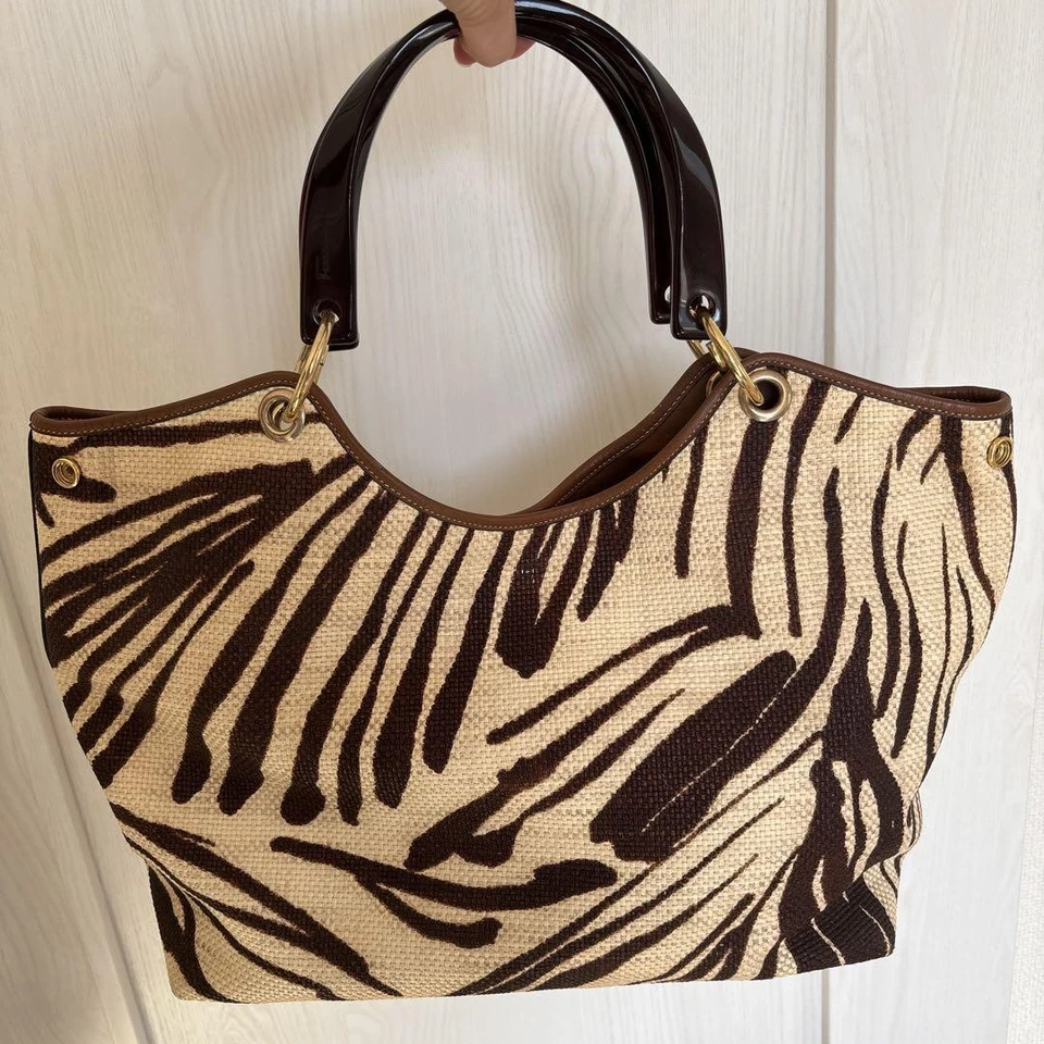 Raro Bolso Ferragamo Toto Material Lino Foto 2 de 4