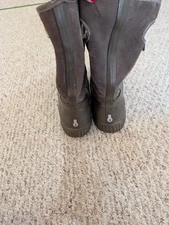 Bogs youth boot size 3