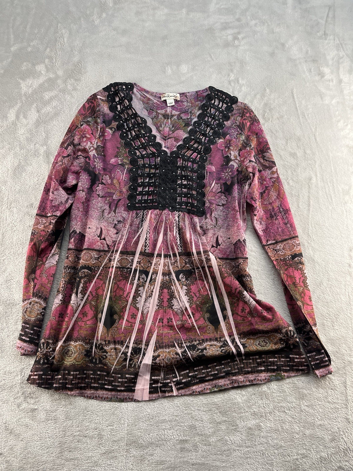 World Unity Patterned Top Womens Size Medium Flor… - image 1