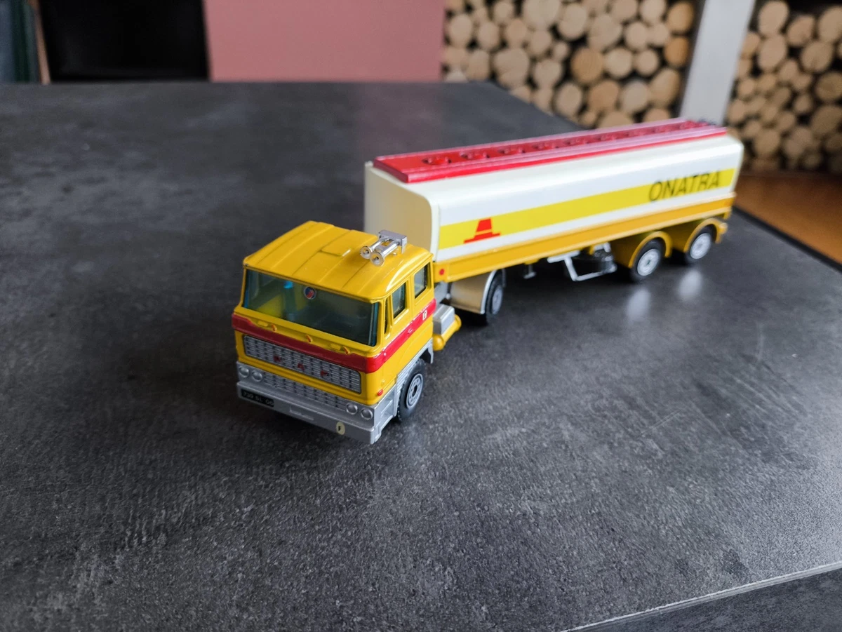 Camion Citerne Solido 257 - Modèle Réduit Neuf, échelle Classique - Pour Collection