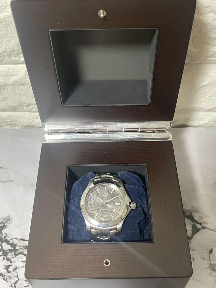 Reloj para hombre TAG Heuer Link Tiger Woods WJF2113 automático 38 mm esfera plateada Foto 2 de 4