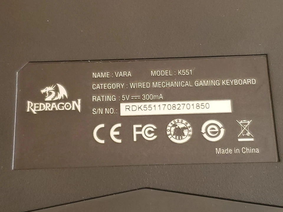 Corsair K551 Mechanical Gaming Wired Keyboard Backlit Red LED Cherry MX Red - Image 3 of 4